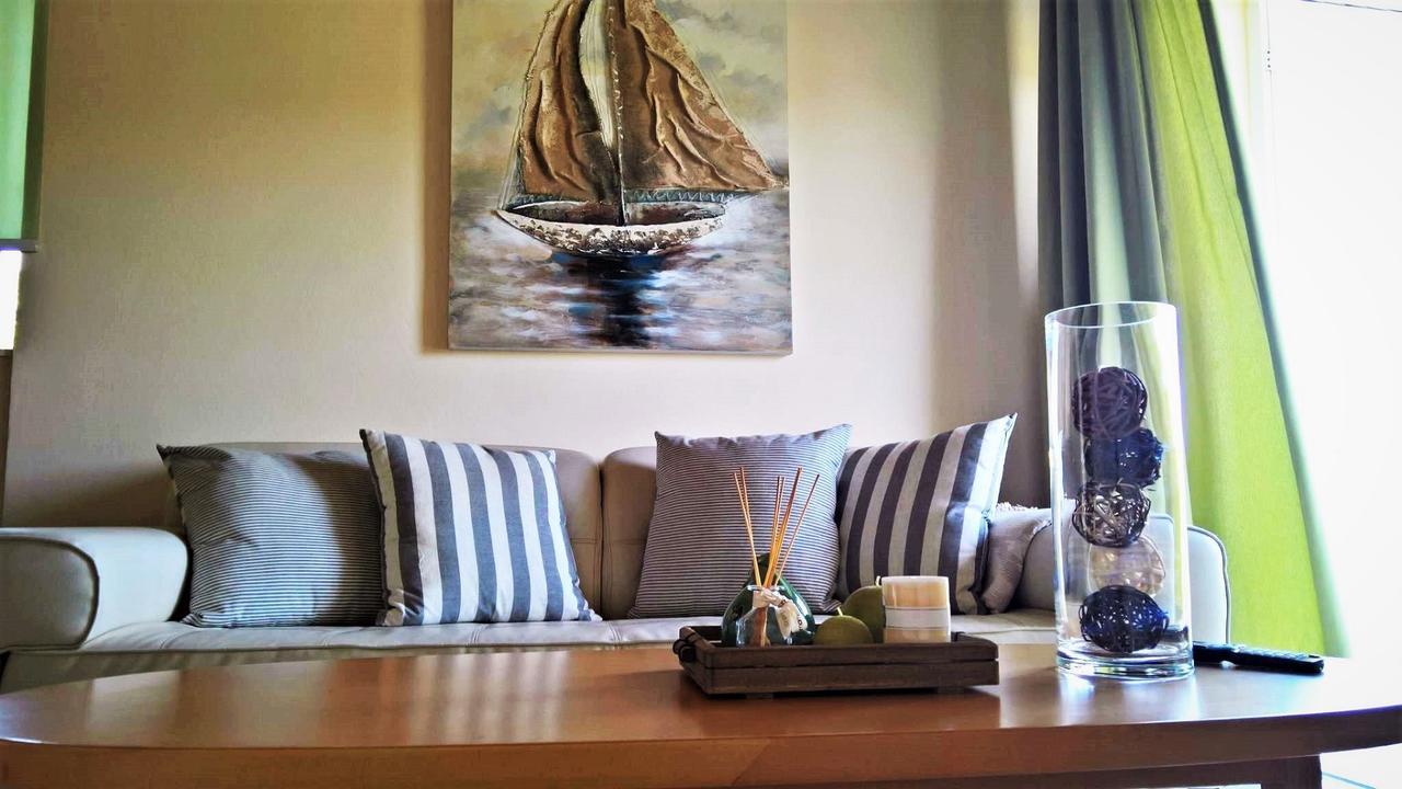 Malibu Studios & Apartments Lassi  Extérieur photo